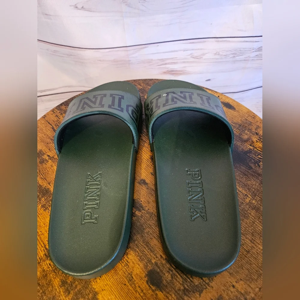 Victoria’s Secret PINK Olive Green Logo Slides Sandals - Picture 4 of 7